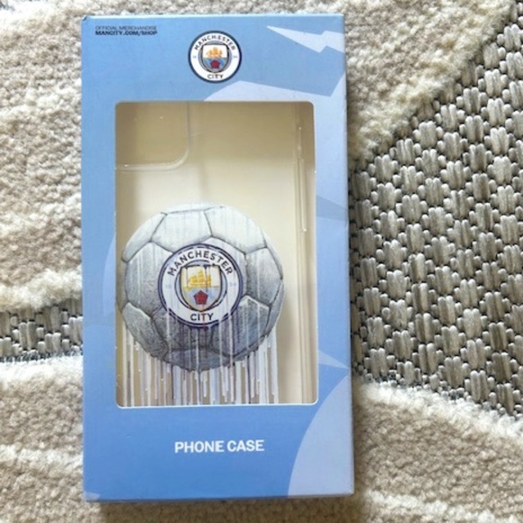 NEW Manchester City iPhone 12 Case - Picture 1 of 3